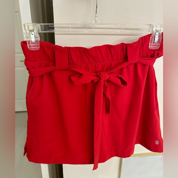 Izod top and skort golf outfit - Picture 3 of 6